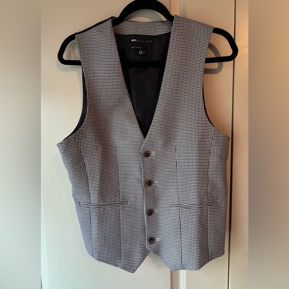 ASOS Monochrome Patterned Vest Women